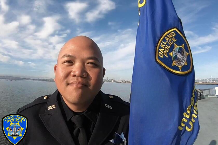 Oakland police officer Tuan Le.